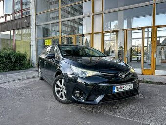 Toyota Avensis 1.6 D-4D S S Active