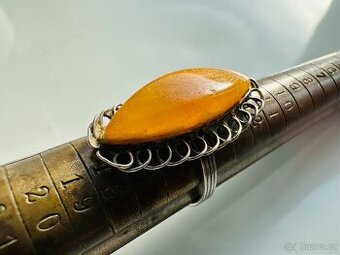 Vintage prsten Jantar, stříbrný