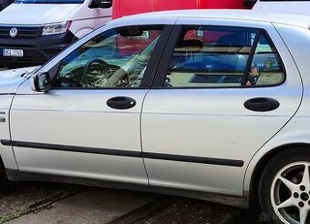 Saab 9-5 dveře - 1