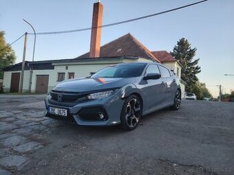 Honda Civic 1.5 Turbo 1.majitel
