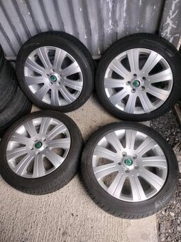 4ks alu disky orig. Škoda 5x112 R17 pneu 205/50 R17 5mm