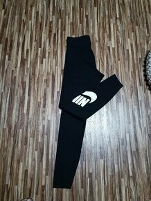 Nové legíny Nike vel. S - 1