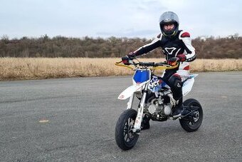 YCF F150 - 1
