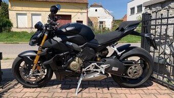 Ducati Streetfighter V4S