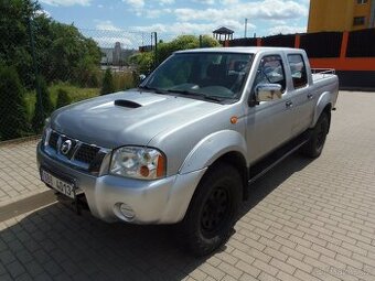 Nissan Navara 2.5 TD 4x4 nová STK tažné 3t