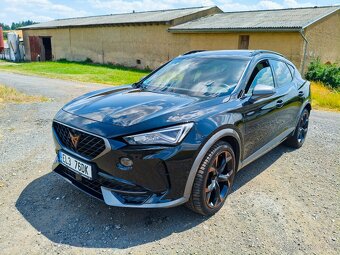 Cupra Formentor VZ 180kw e-hybrid,panorama,LED,DCC,360°kamer