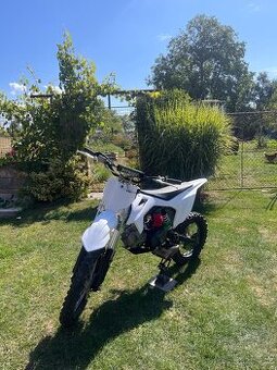 Dětská motorka Pitbike Leramotors shark 125 4t