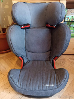 Autosedačka Maxi Cosi RodiFix Sparkl Grey 15-36 kg