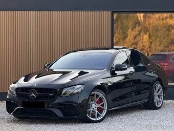 Mercedes-Benz AMG E 63 S 4Matic Panorama,360,Burmester,750PS - 1