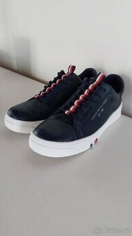 Tommy hilfiger sneakersy