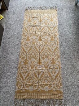 Velký dámský šátek se vzorem - akryl