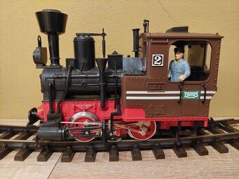 LGB parní lokomotiva Stainz 2  na zahradní železnici