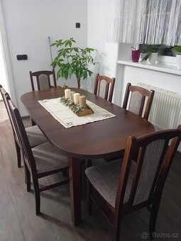 Jídelní set, rozkládací stůl a 6 židlí