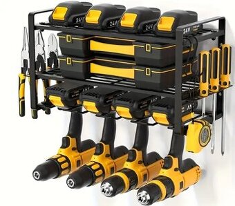 Dílenská police na 4 ks Aku nářadí.