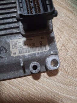 Řídící jednotka Bosch Me73H4 čistá + chip