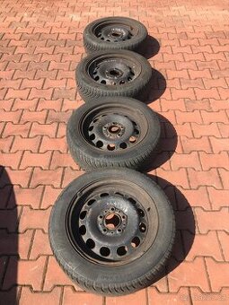 zimní sada pneu + ráfek 205/55 R16, BMW 120D