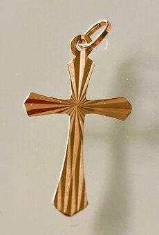 Zlatý přívěsek - Kříž 14kt 585/1000.
