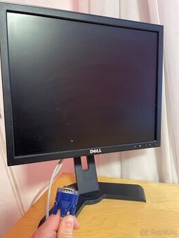 Stary Monitor DELL