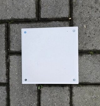 Transformátor 220/24 V 50 VA v krabici pod omítku, NOVÝ