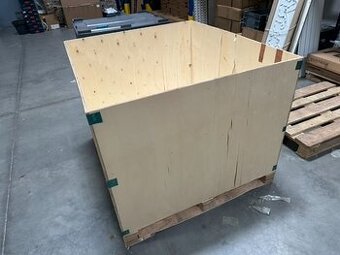 Dřevěný box 120 x 130 x 100 cm ZDARMA