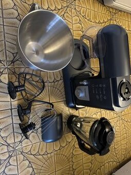 Kuchyňský robot SilverCrest