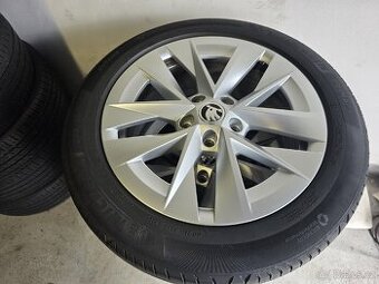 Originální alu Škoda ROTARE 17" + letní Michelin 205/55 R17