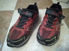 Dětské sportovní polobotky/tenisky Lotto, v. 35