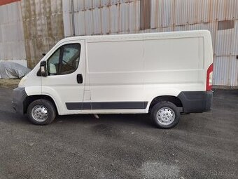 Peugeot Boxer 2.2 HDI 88kw 124tkm najeto