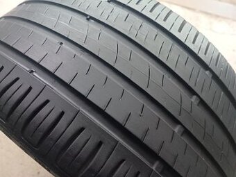 255/35 R18 BARUM (0217)