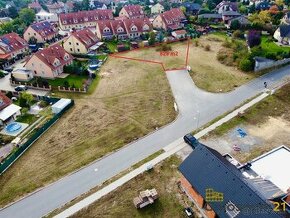 Prodej zasíťovaného stavebního pozemku 829m2, Hřebeč u Kladn