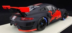 Porsche 1/18 SPARK - PORSCHE - 911 (991) GT2 RS Red Bull - 1