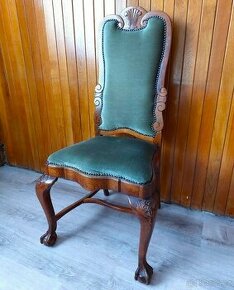 Dřevěná starožitná židle Chippendale