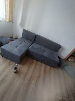 Gauč