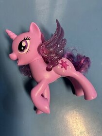 Pony mluvící