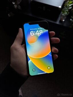 Iphone XS 256GB - rozbité přední sklo