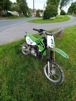🟢 Na prodej: Kawasaki KX 125 – závodní krosová motorka 🟢