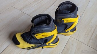 boty Salomon 42 skate