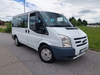 Ford Transit BUS 2.2 TDCi 8 míst klima m.20p8