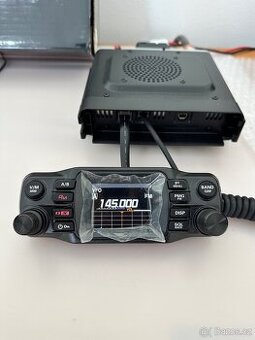 Yaesu FTM 200 - 1