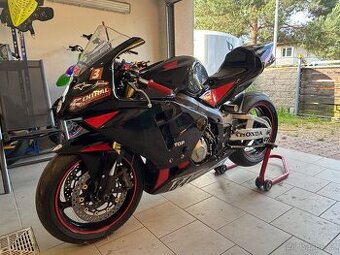 Cbr 600 rr okruhovka
