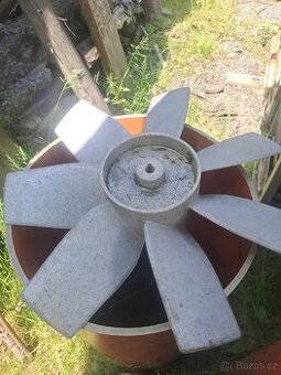 Hliníková vrtule ventilátoru.