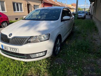 Škoda Rapid 1.6 TDI 66 kW, r. v. 2013 – spolehlivý vůz s výb