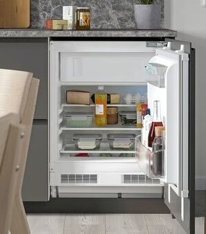Vestavěná lednice Ikea