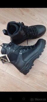 Kanady - boty polní lehké Gore-Tex vel.43,5 NOVÉ