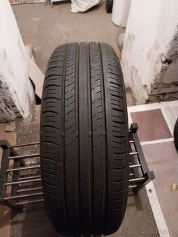 Letní pneumatiky 215/60 R17 Dunlop