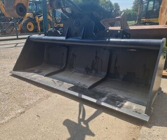 Hydraulická svahovka 2100mm na 18-22t (JCB, CAT, atd.)