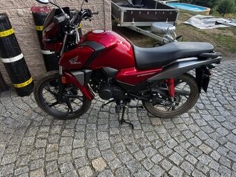 Honda CB 125 F