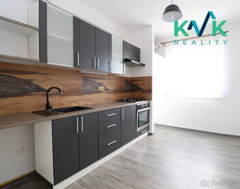 Pronájem bytu 2+1, po rekonstrukci, 60 m², Nová Role – ul.