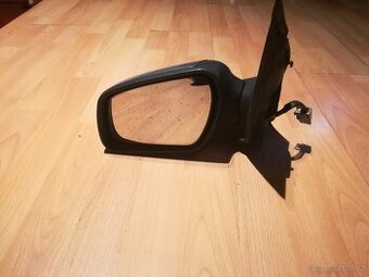 PRODÁM LEVÉ ZRCATKO NA FORD FOCUS C MAX - 1