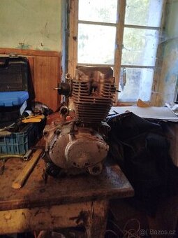 Motor Kentoya 200cc